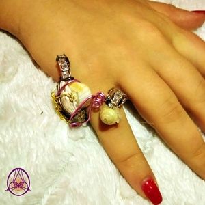 Valentine ring twist pearl shell